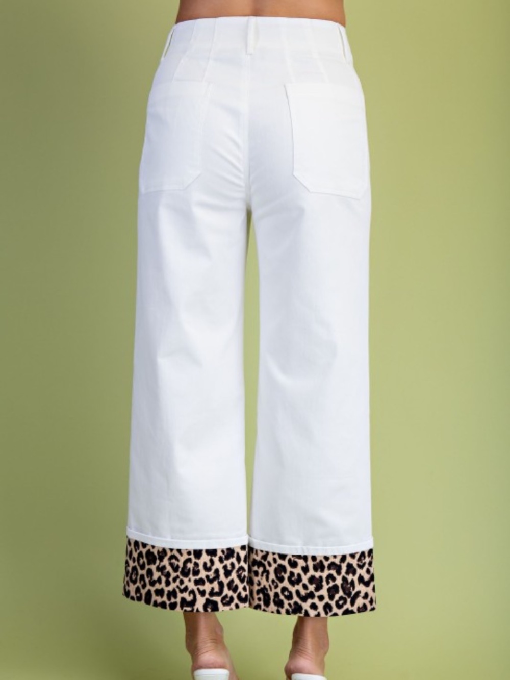 OFF WHITE CROPPED DENIM LIKE PANT WITH LEOPARD PRINT CUFFS SIZE SMALL - NWT - Picture 5 of 16